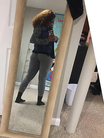 Tell me my sister Ariel isnt hot