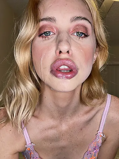 bimbo whore Chloe cherry