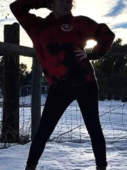 Ugly friend try to cum to her. Comment and rate!