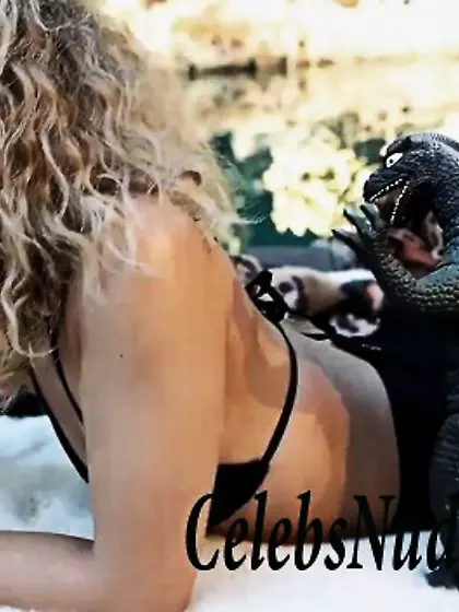 Sexy Photos of Jasmine Sanders