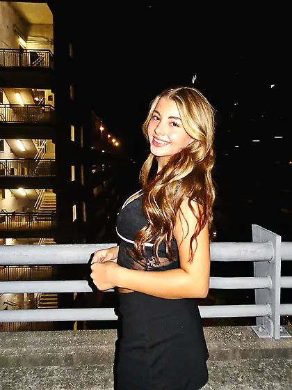 Gracie Busty Cute Nonnude NN