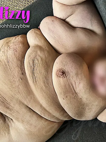 The sexiest BBW,  it can only be OohhLizzyBBW