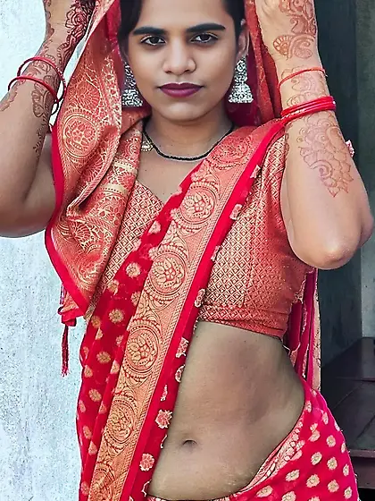 Hindu Housewife Photos