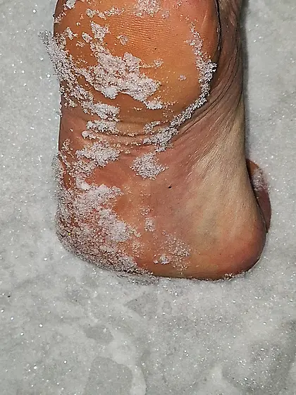 My feet on snow.  Temperature -20°C.