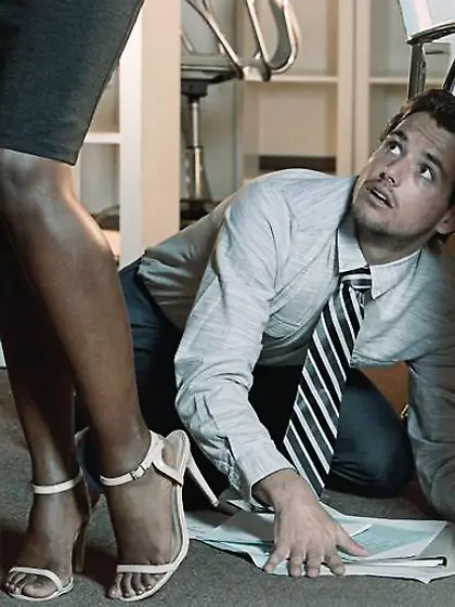 Babes porn pics April 28