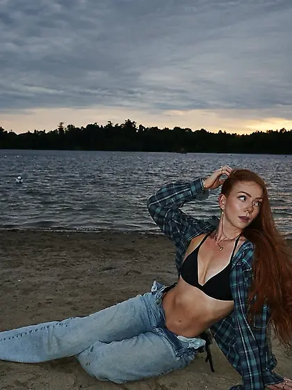 Fit Ginger Influencer (I Want To Cum In Her Butt!)
