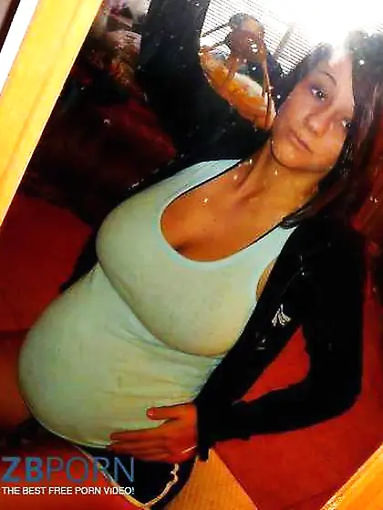 Inexperienced PREGNANT teenager selfshot part