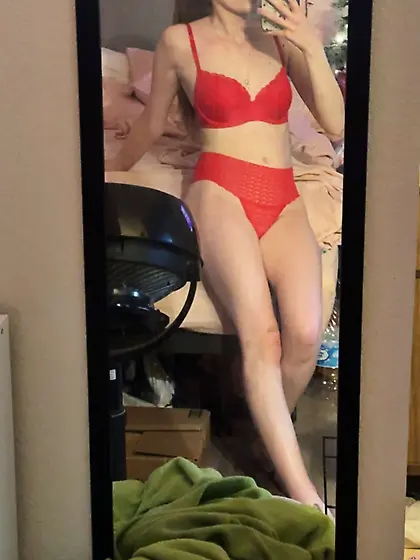 Tight slut Alyssa T ruined