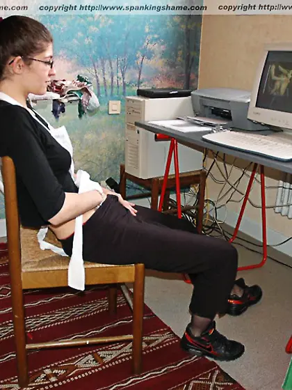 Petite teen babe red