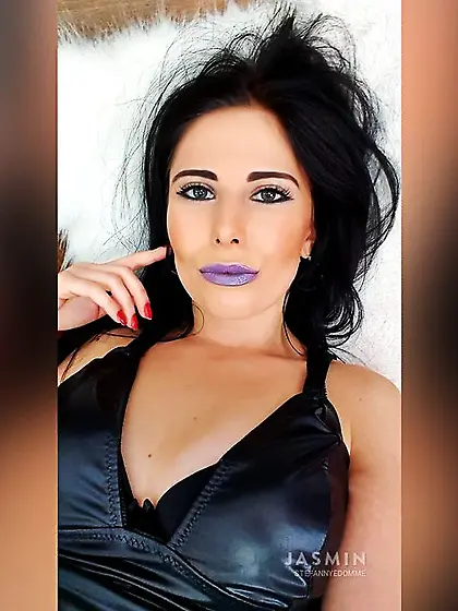 Athletic leather latex