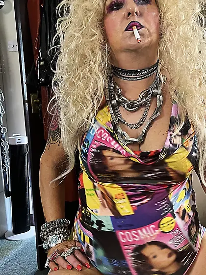 HOME ALONE WITH STEPMOM SHIRLEY