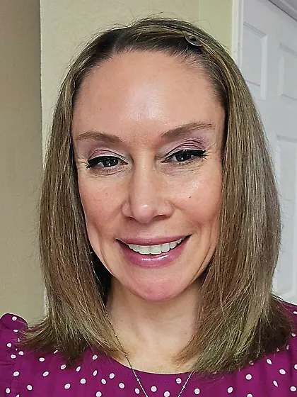 Kenzie shows off tits and ass at mardi gras