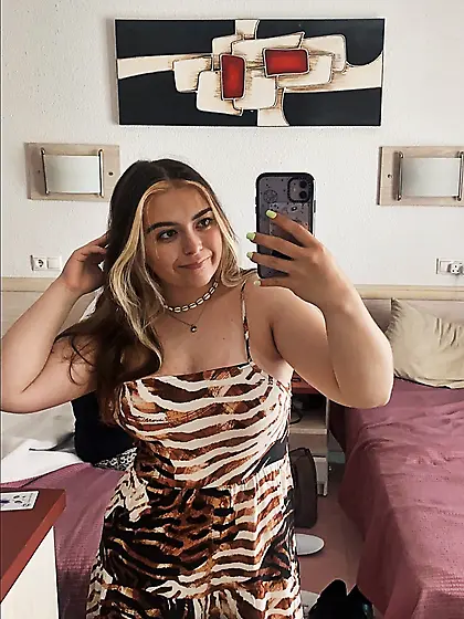 Busty Ex-Girlfriend Alana