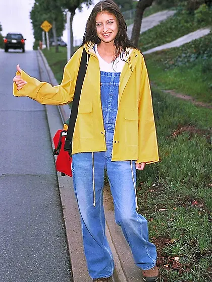 Horny damsel Fiyona undressing on camera flashing her big juicy