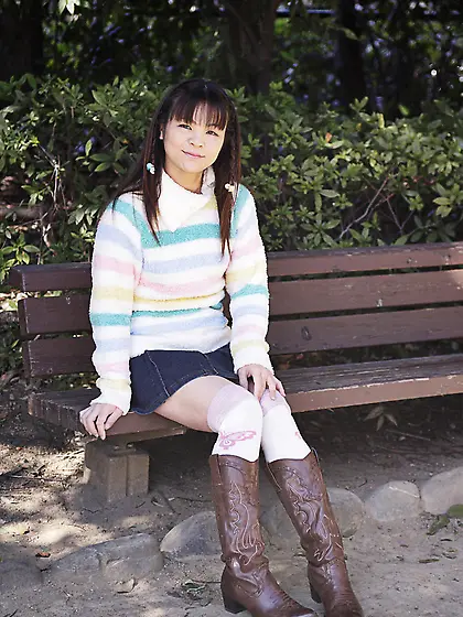 Asian bimbo Masami Kanno shows her panty up skirt and uncovers s