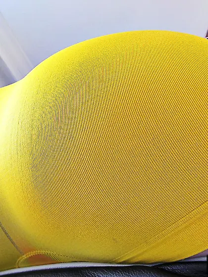 See the tight asshole of Josi Valentine fully filled with the bi