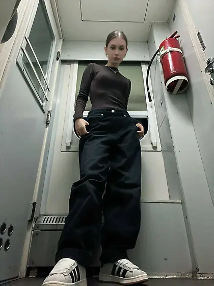Girls From Threads Dez. 25
