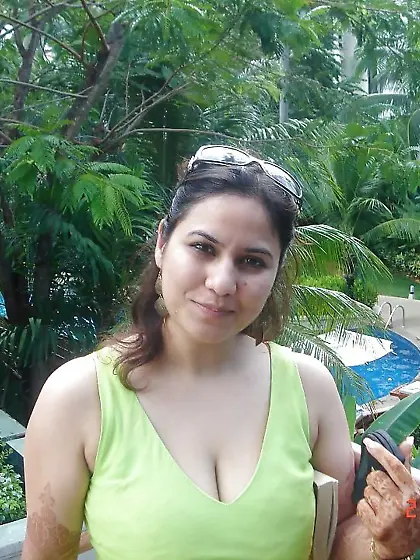 Brown Desi Cleavage