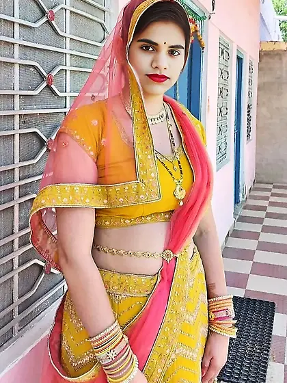 Hindu Housewife Photos