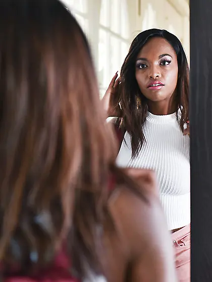 Daya Knight gets rammed by a kinky dude with passion