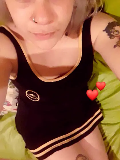 Esa csrita de petera q tenes hija de mil puta Roci