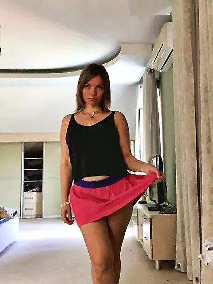 ElizavetaHolmes Free Photos