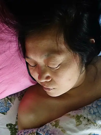 Ugly pig Kim - li and her mother