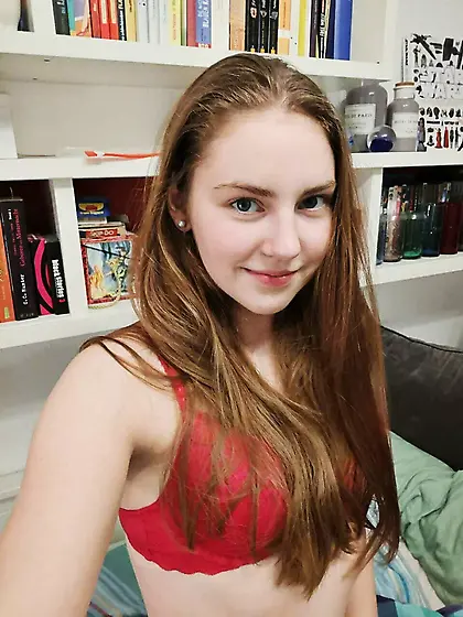 Slut Evelyn S.