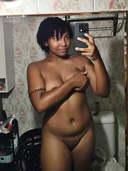 Celeste Bisan-Etame Ebony Webslut Exposed