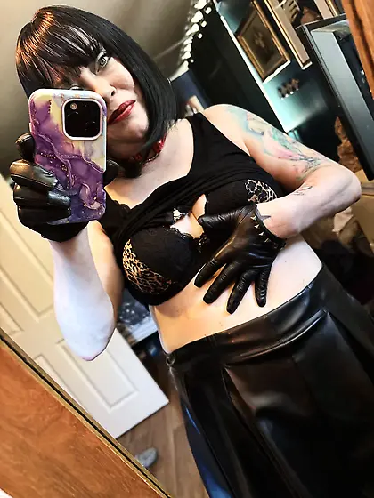 Tina Snua Selfies #65