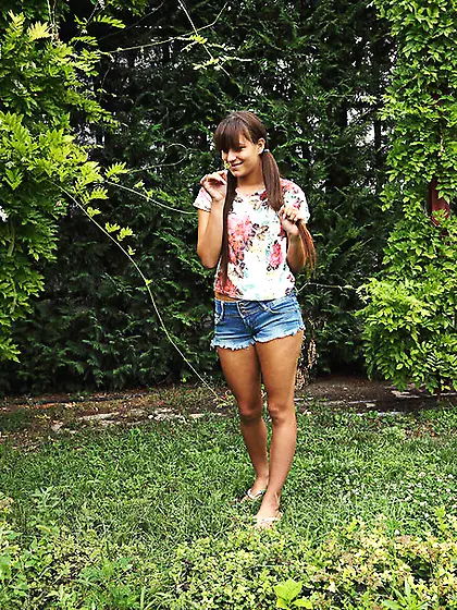 Petite teen fucked sister