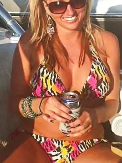 Erica (nymph on FB who thinks her crap doesnt stink)