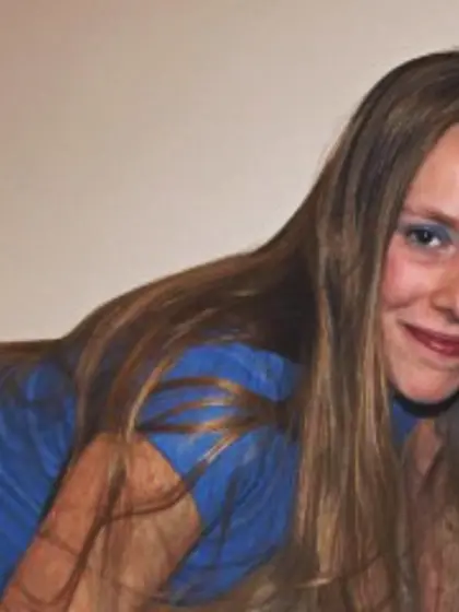 Blonde sexycamgirl perform anal