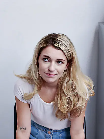 Tommy Gunn fucks blonde shoplifter Abby Adams