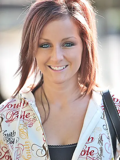 Melissa Matters drops down her clothes and lingerie and pushes a