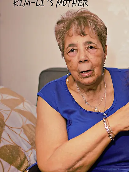 Ugly pig Kim - li and her mother