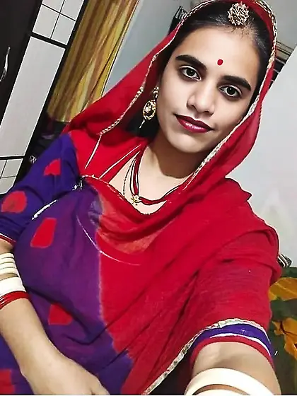 Hindu Housewife Photos