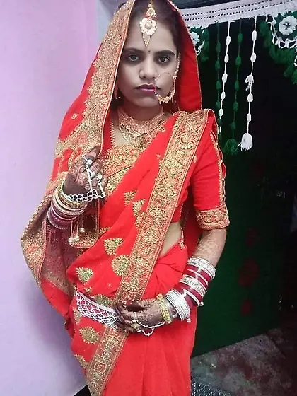 Hindu Housewife Photos