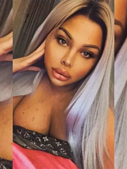 Perfect Shemale With huge Tits Outdoor Anal