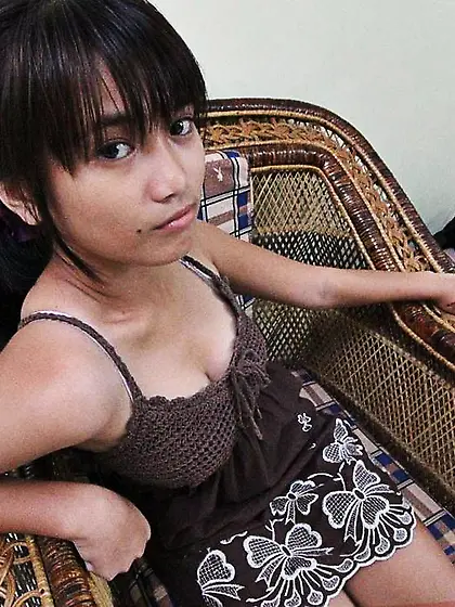 Hairy asian blowjob pov