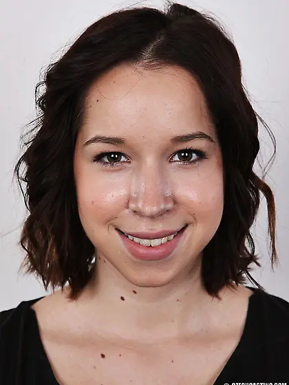 Tattooed brunette teen cutie