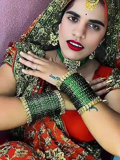 Hindu Housewife Photos