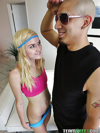 His cock is like a stunning fucking device for tiny Chole Foster