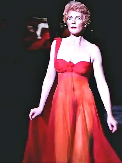 Julie Andrews SOB high def nude pics