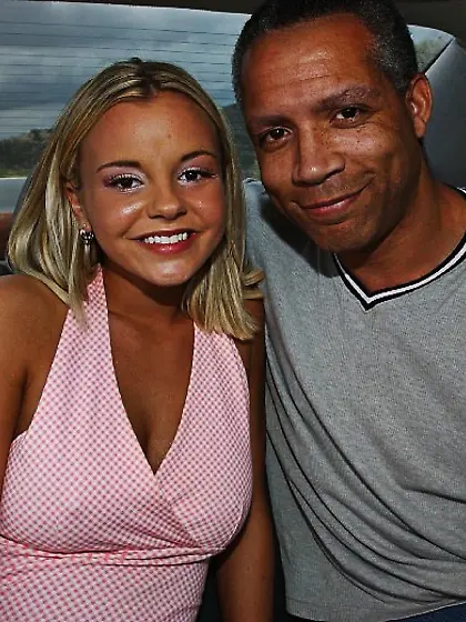 Bree Olson takes her sexy pink lingerie off and jumps on throbbi