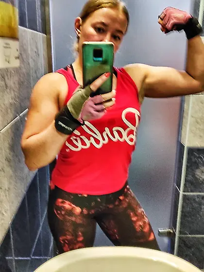 Sexy Muscle selfies