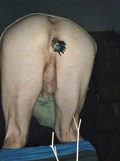 Abusing myself i graveyard. pee. brush and mastii