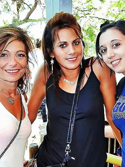 Ma pute de sœur ressemble à Cody Lane