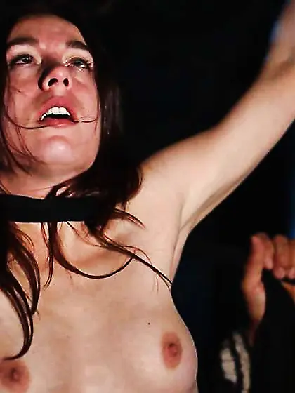 Femmes Abasement Vol