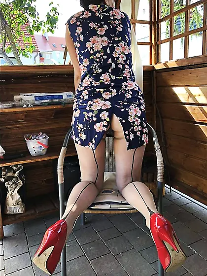 photos found on a friend's mother's phone